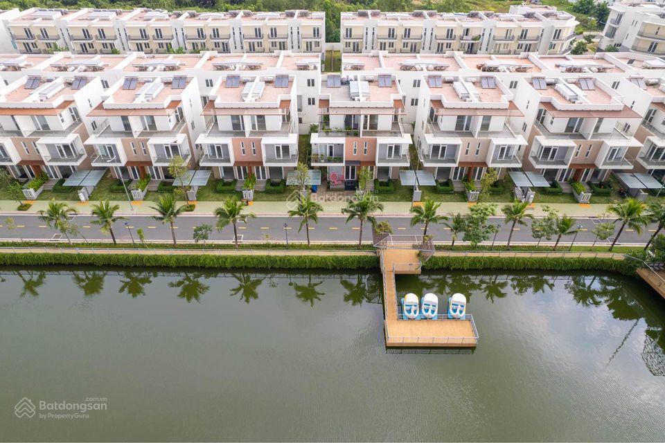 Bán biệt thự dragon village, 8 tỷ, 90m2, 4pn + 3wc, chính chủ bán gấp