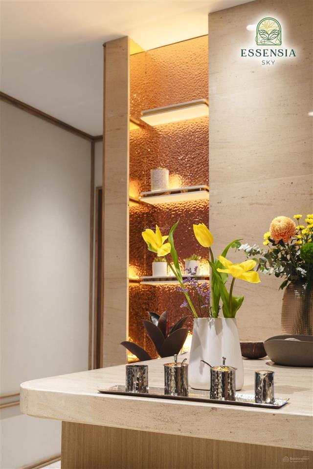 Bán căn hộ 2pn essensia sky 81m² giá chỉ 6,35 tỷ, view nội khu yên tĩnh