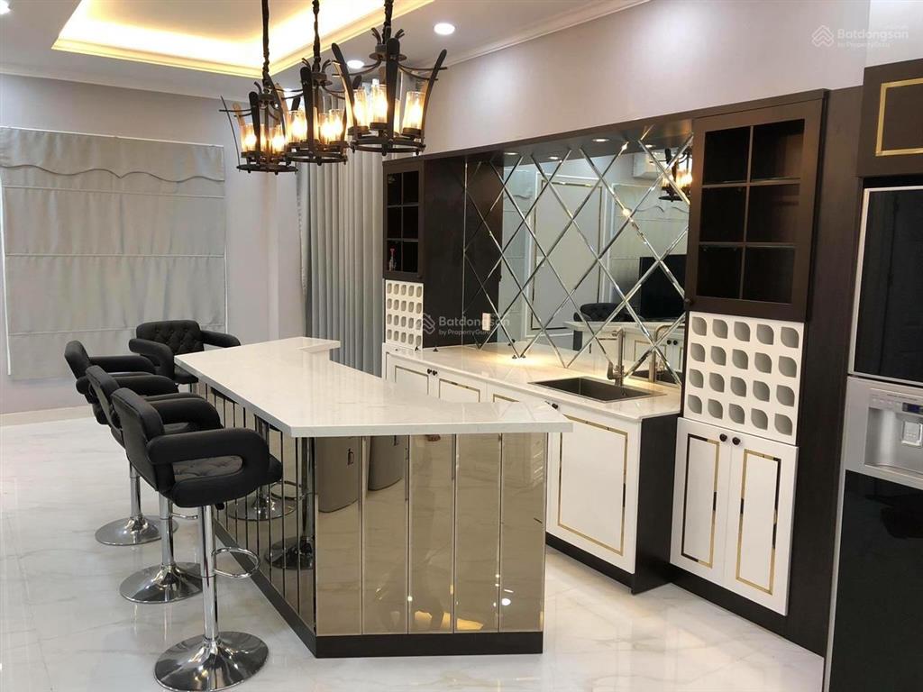 Bán 1 cặp biệt thự đơn lập villa park , ngang 34m dài 20m , 1 trệt 2 lầu , đường 20m. vỉa hè 4m