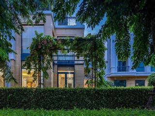 Bán 1 cặp căn góc đấu lưng nhau 3 mặt tiền đường 16m verosa khang điền q9  304m2  view công viên