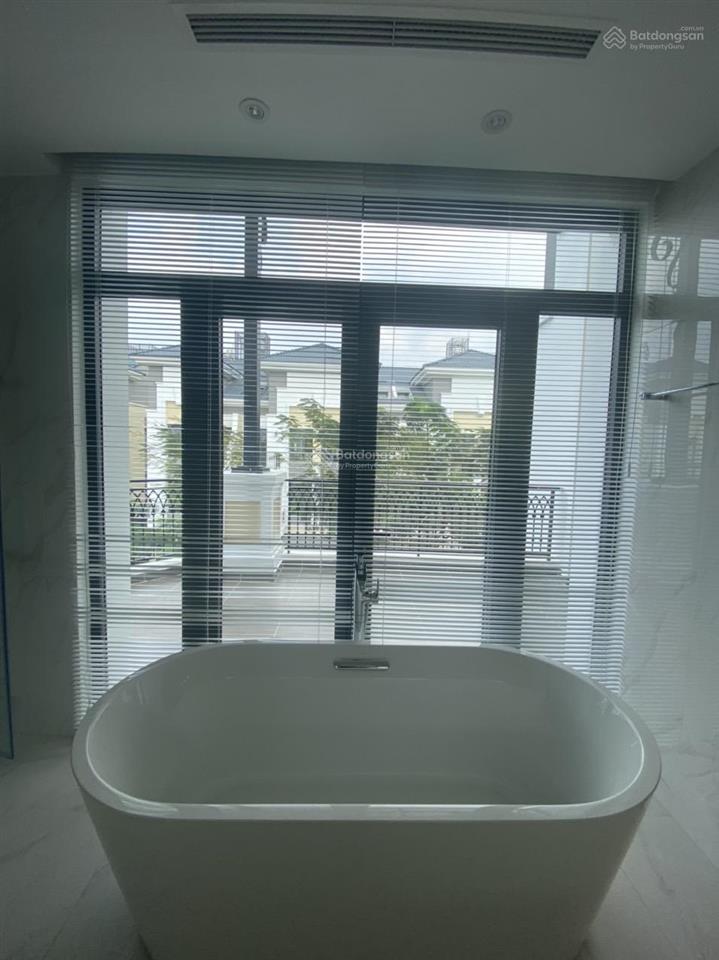 Giảm 5 tỷ bán căn góc full nt 2 mặt tiền đường 16m view công viên verrosa khang điền q9, shr