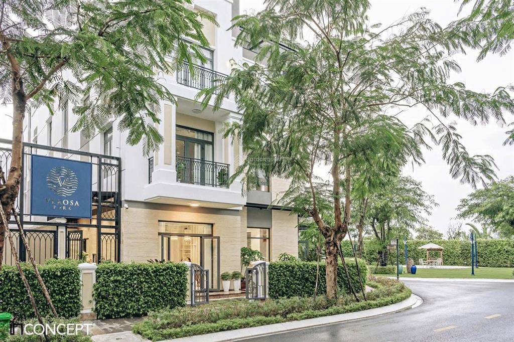 Giảm 5 tỷ bán căn góc full nt 2 mặt tiền đường 16m view công viên verrosa khang điền q9, shr