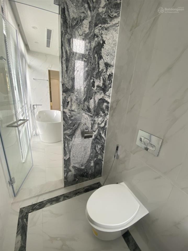 Giảm 5 tỷ bán căn góc full nt 2 mặt tiền đường 16m view công viên verrosa khang điền q9, shr
