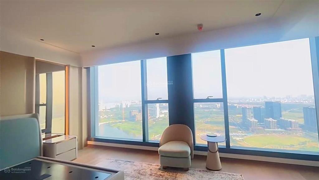 Đi định cư cần bán căn president jw marriott grand marina đập thông 2 căn 237m2 160 tỷ view sông