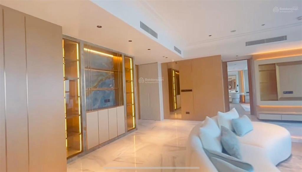 Đi định cư cần bán căn president jw marriott grand marina đập thông 2 căn 237m2 160 tỷ view sông
