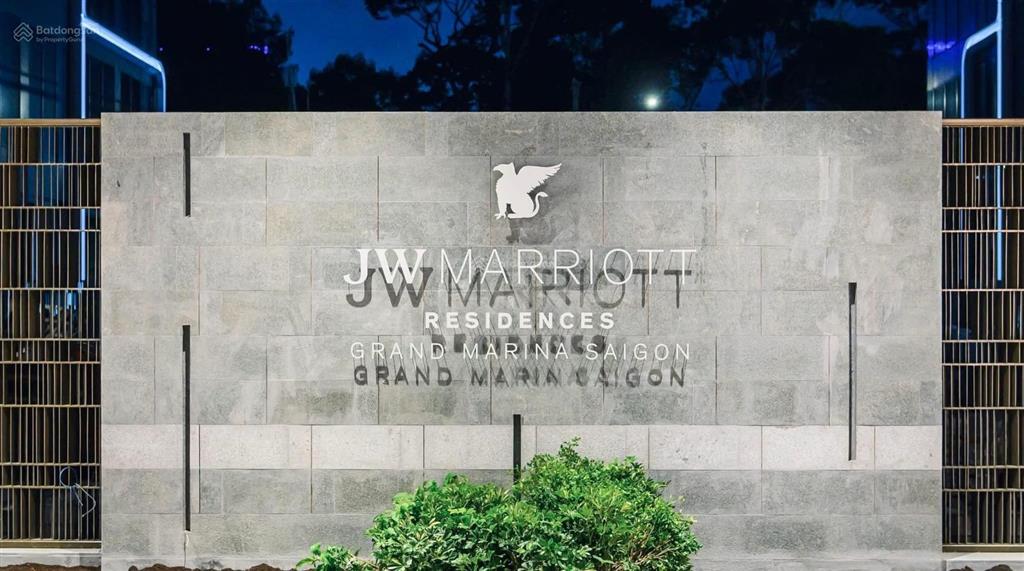 Đi định cư cần bán căn president jw marriott grand marina đập thông 2 căn 237m2 160 tỷ view sông