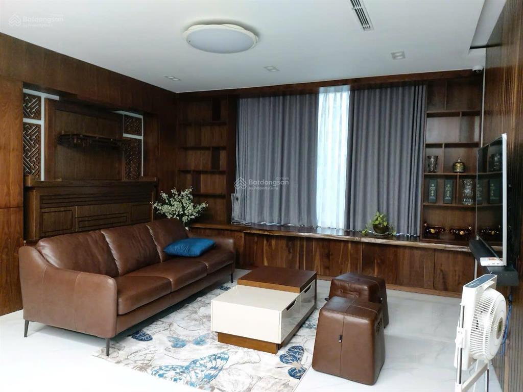 Bán căn hộ 3pn ở leman luxury apartments full nt, 120m2, chỉ 19 tỷ, view quận 1 và cv tao đàn