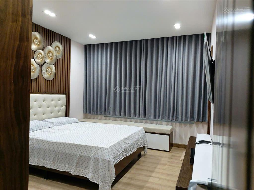 Bán căn hộ 3pn ở leman luxury apartments full nt, 120m2, chỉ 19 tỷ, view quận 1 và cv tao đàn