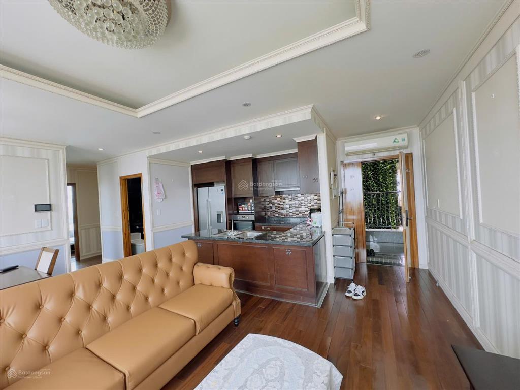 Cho thuê căn 3pn giá tốt dự án leman luxury, quận 3 chỉ 35tr full nội thất xách vali vào ở