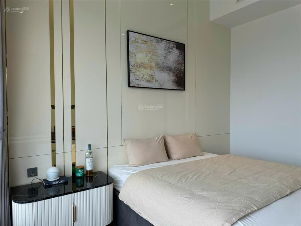 Cho thuê căn hộ 3pn cao cấp the marq, view trực diện quận 1 và sông, có bồn tắm nằm,  0976 940 ***