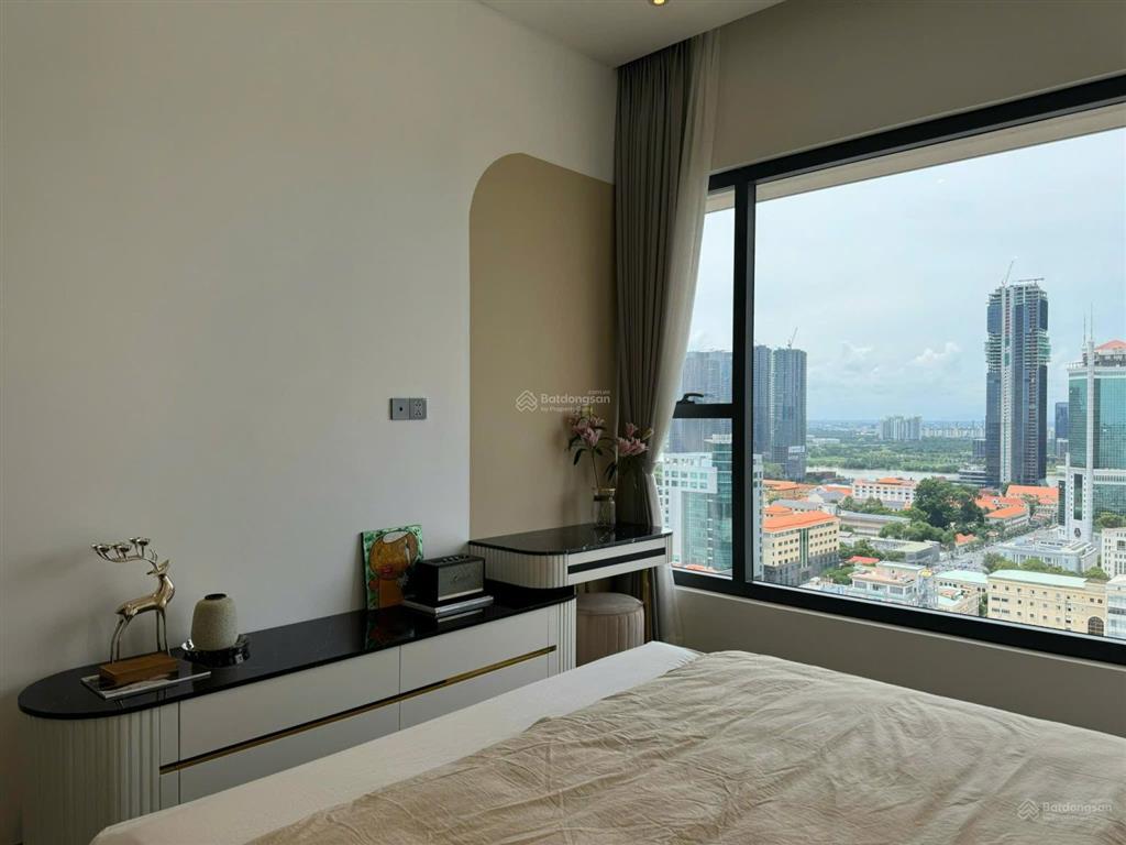Cho thuê căn hộ 3pn cao cấp the marq, view trực diện quận 1 và sông, có bồn tắm nằm,  0976 940 ***