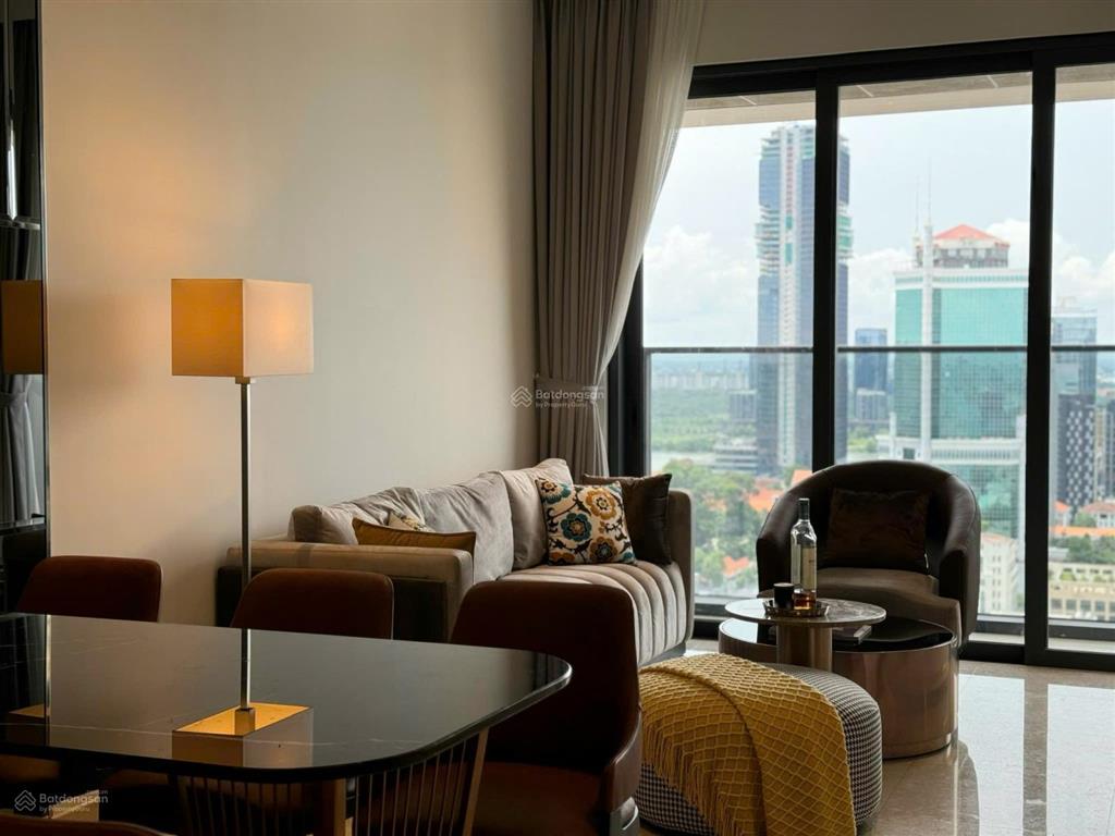 Cho thuê căn hộ 3pn cao cấp the marq, view trực diện quận 1 và sông, có bồn tắm nằm,  0976 940 ***