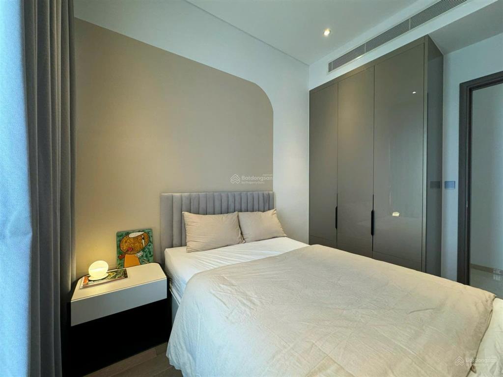 Cho thuê căn hộ 3pn cao cấp the marq, view trực diện quận 1 và sông, có bồn tắm nằm,  0976 940 ***