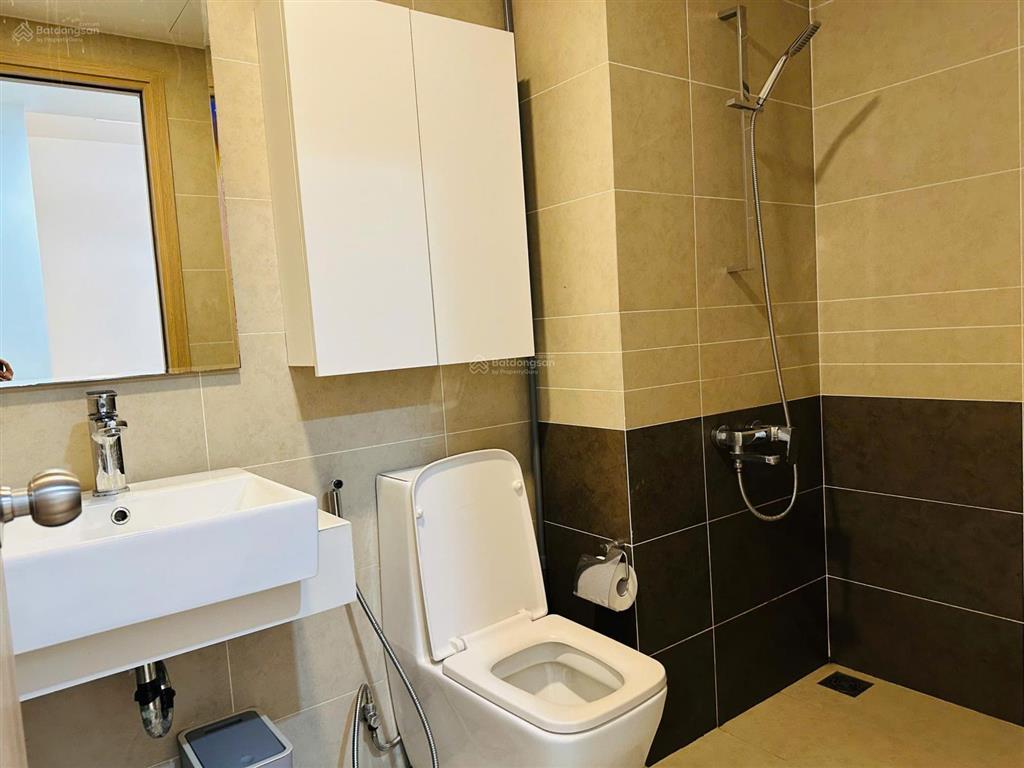 Cho thuê 1pn full nội thất, nhà mới 90% the sun avenue, view sông và đảo kim cương, chỉ 16tr/tháng