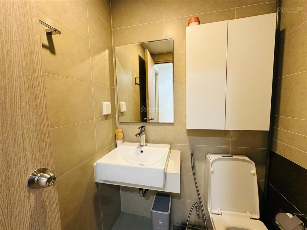 Cho thuê 1pn full nội thất, nhà mới 90% the sun avenue, view sông và đảo kim cương, chỉ 16tr/tháng