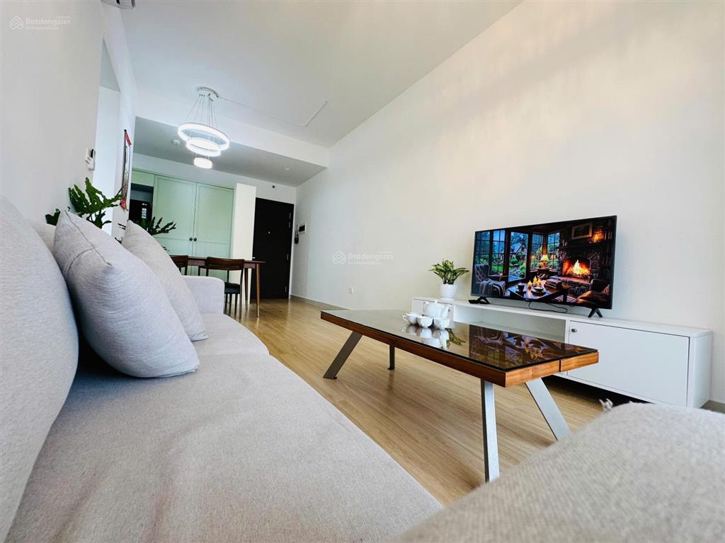 Cho thuê 1pn full nội thất, nhà mới 90% the sun avenue, view sông và đảo kim cương, chỉ 16tr/tháng
