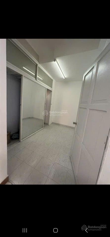 Bán nhà mặt tiền hẻm xe hơi 10m lý chính thắng thông ra đường hai bà trưng, quận 3, 1 trệt 4 lầu