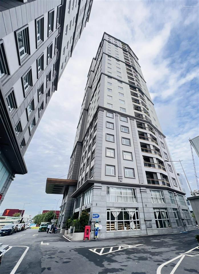 Căn 3pn  8,1 tỷ đầy đủ nội thất  nhận là ở ngay, mua trực tiếp chủ đầu tư. ht vay 70% xem nhà dễ