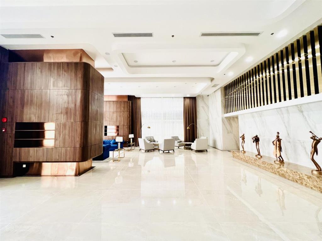 Căn 3pn  8,1 tỷ đầy đủ nội thất  nhận là ở ngay, mua trực tiếp chủ đầu tư. ht vay 70% xem nhà dễ