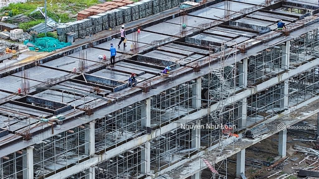 Trục đt975 rộng 62m shophouse lâu dài phú quốc chỉ từ 6 tỷ  giao nhà 2029, kết nối tuyến metro,