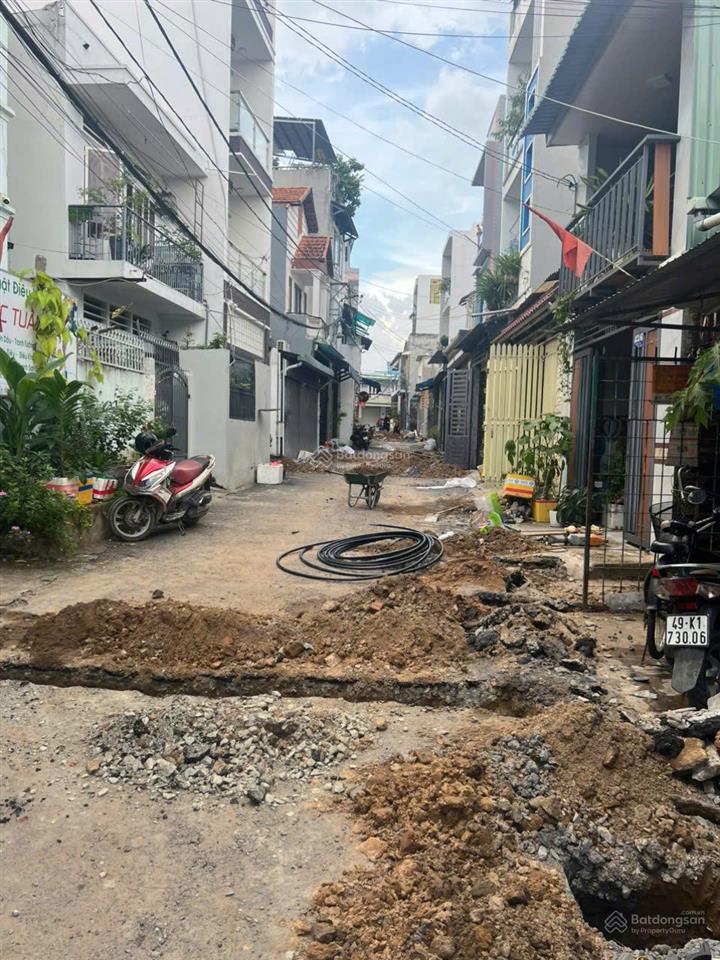 Bán đất tại đường 385, tăng nhơn phú, 6,5 tỷ, 81,5 m2, view đẹp, hot!