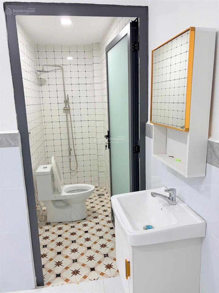 Bán nhà hxh trương văn thành p. hiệp phú 4.5 x 7.8 1t1l fnt ở ngay chỉ 4.850 tỷ e  0932 190 ***