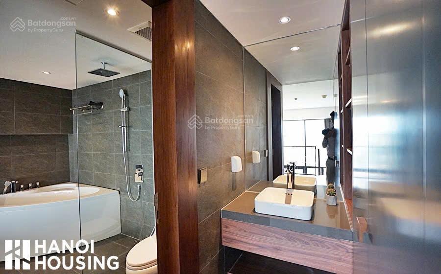 Bán căn hộ liền kề có thể đập thông tầng 12