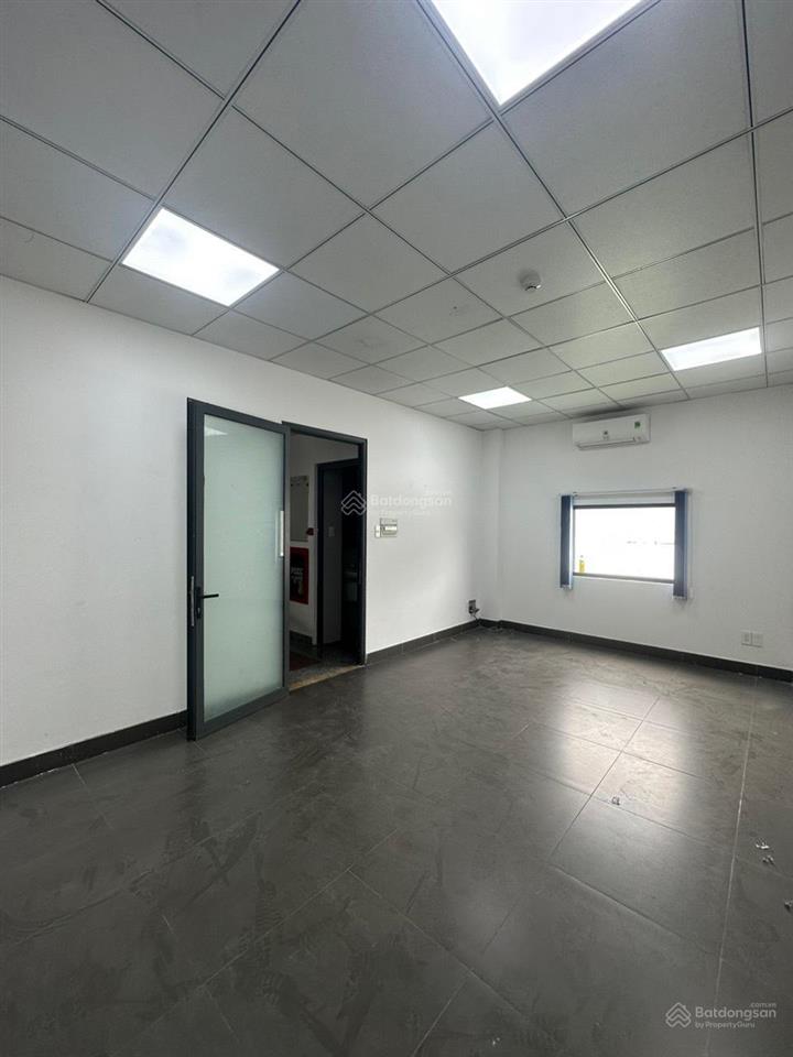 Văn phòng làm việc khu vực t3  tân bình