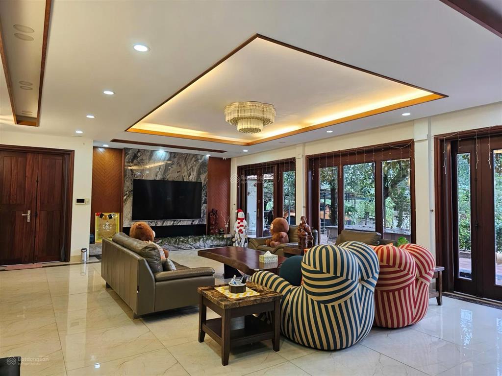 Bán villa nghỉ dưỡng tại đường nam viên, thạch thất, hà nội.