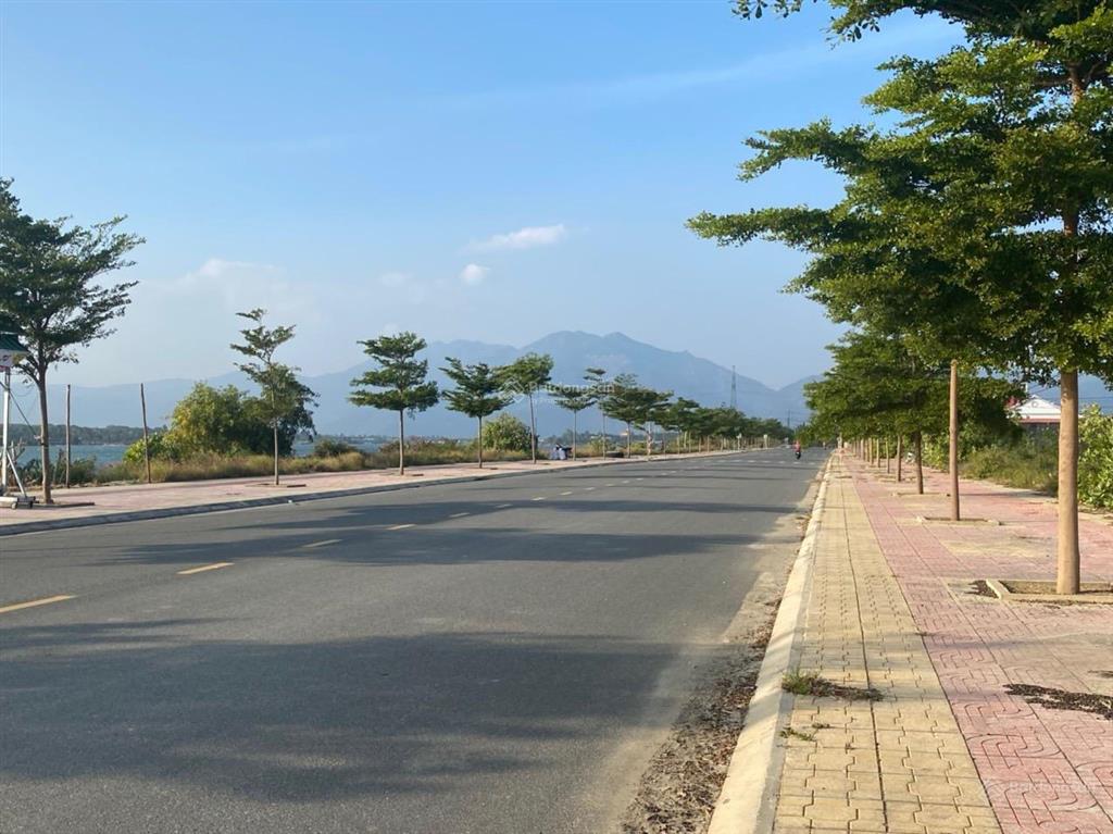 Đất tái định cư k8 cực đẹp giá đầu tư sinh lời cao  0369 046 *** lợi (zalo)
