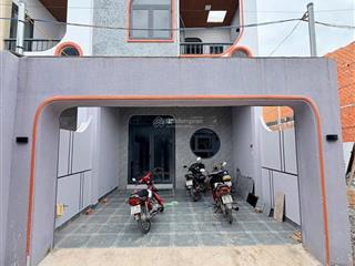 Bán nhà gần ubdn phường tân vạn 73m2 sổ hồng,thổ cư 100%  giá 2ty750