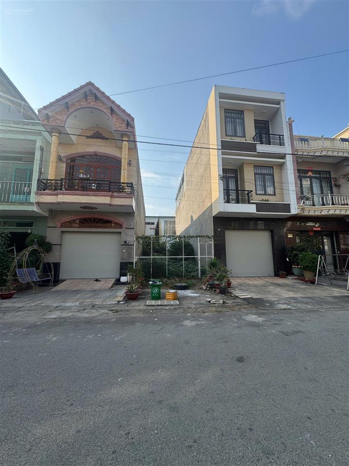 Bán đất 79.6m2 trục n10 tđc bửu long shr, thổ cư 100% (p. bửu long  trần biên) giá 4tỷ3