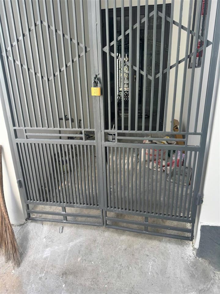 Bán nhà 1 trệt lầu gần bờ kè biên hoà (hoàn công) p.quang vinh 1ty680