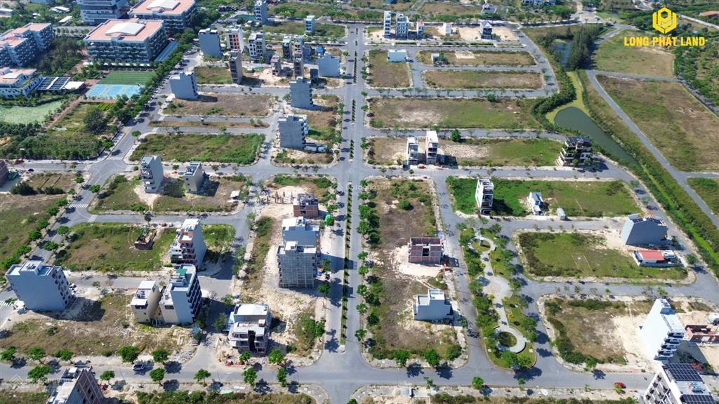 Bán đất mặt tiền view kềnh nhìn qua fpt plaza 4 sát trần quốc vượng fpt