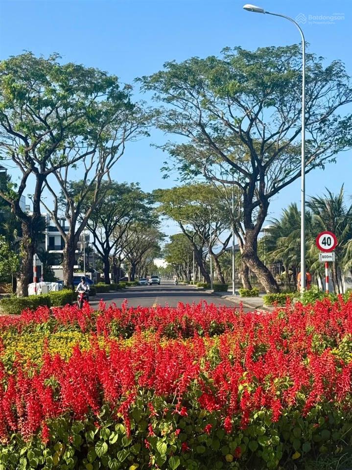 Bán đất t2 view kênh sát chung cư fpt plaza 4 bán lỗ 800tr