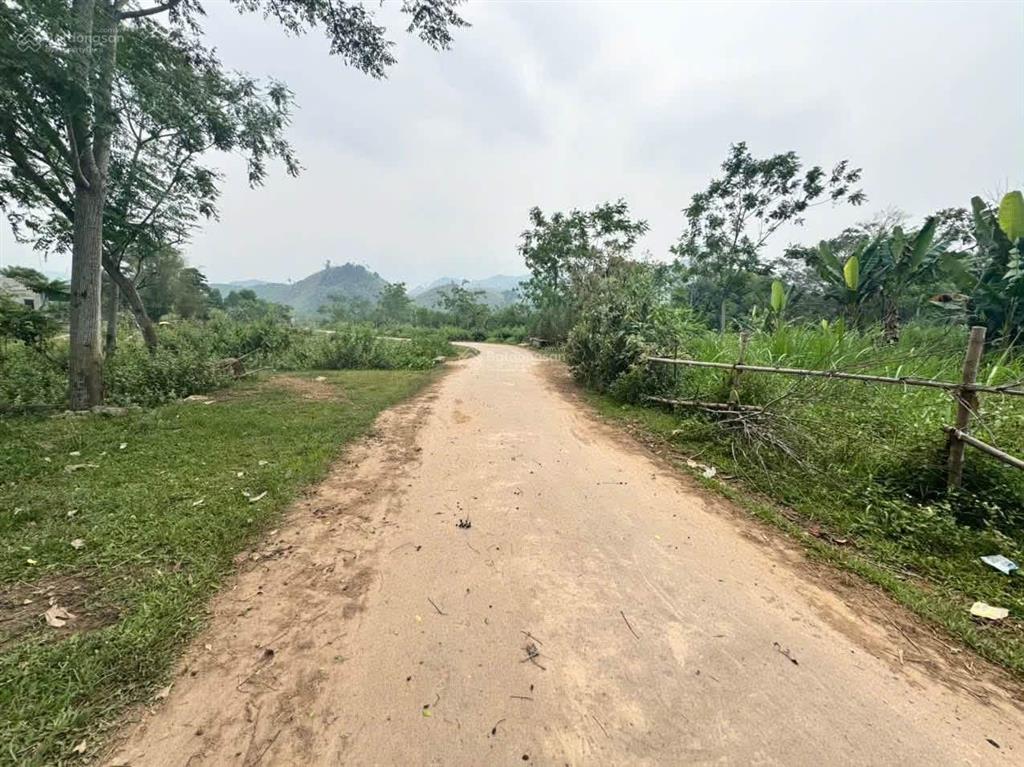 Chủ cần tiền bán lỗ thu hồi vốn lô đất chỉ nhỉnh 600tr xíu đất phân lô được tại tân lạc hòa bình