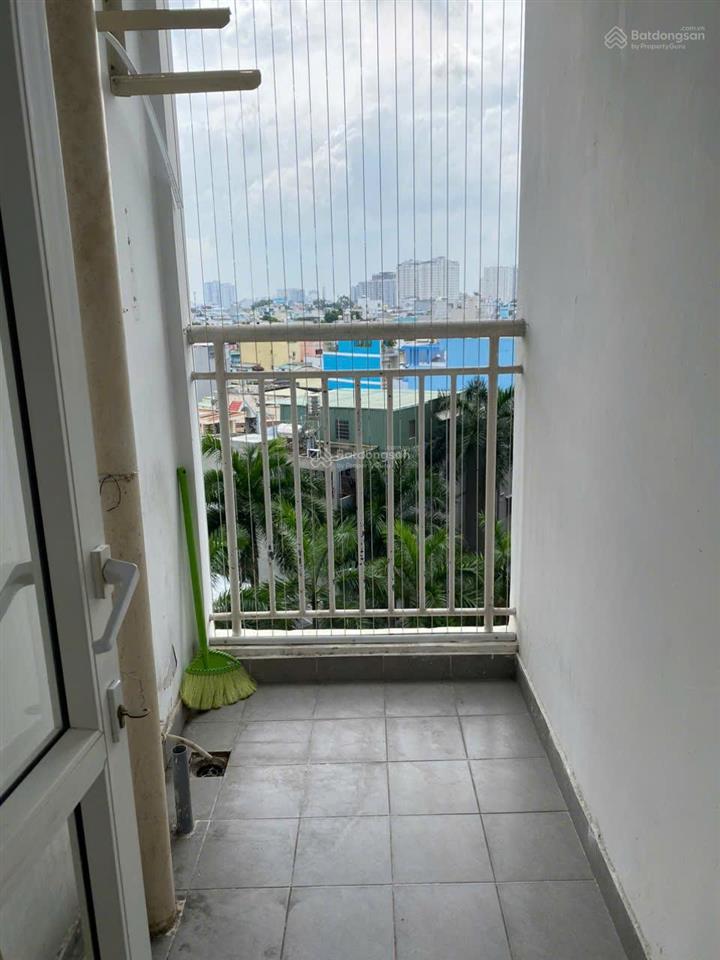 Cực hiếm  1pn 8x đầm sen (sổ hồng) giá bán 2,450 tỷ