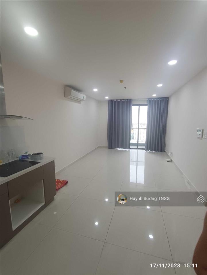 Cho thuê chcc park legend 100m2  3pn  2wc (suất oto) giá rẻ  căn góc