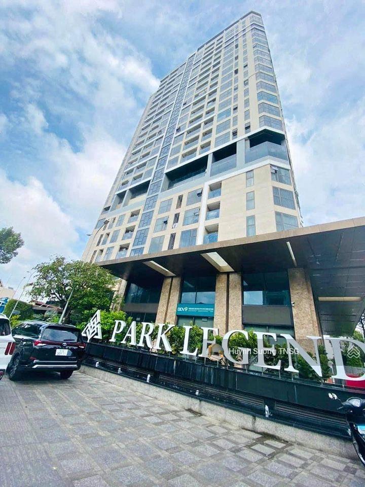Cho thuê chcc park legend 100m2  3pn  2wc (suất oto) giá rẻ  căn góc