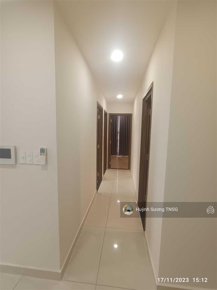 Cho thuê chcc park legend 100m2  3pn  2wc (suất oto) giá rẻ  căn góc