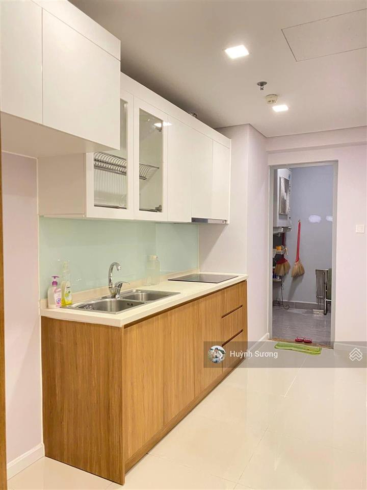 Cho thuê cc 2pn, 2wc tại rivera park sài gòn, 16 triệu, 74m2, view đẹp