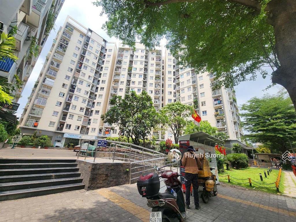 Chính chủ cần bán 2 phòng ngủ hà đô green view