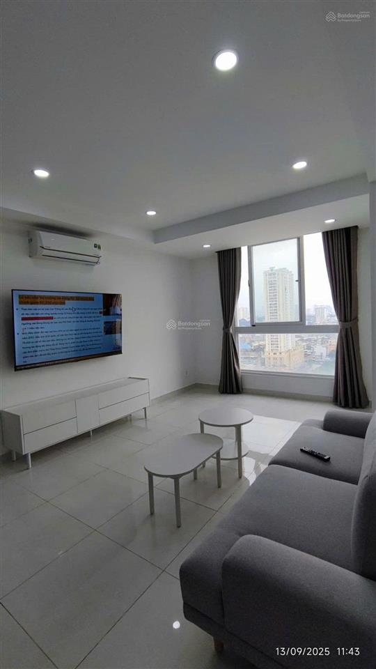 Bán gấp căn hộ screc tower  quận 3 (92m²  2pn  2wc). giá 5.5 tỷ. có sổ