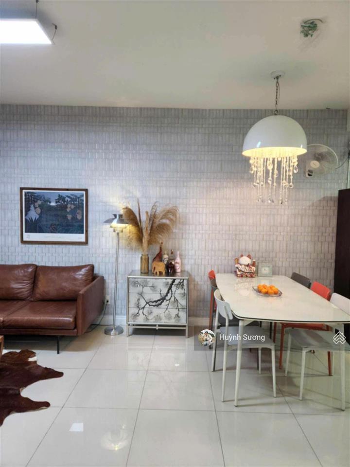 Cho thuê lucky palace căn 2 phòng ngủ  đầy đủ nội thất 13 triệu/th