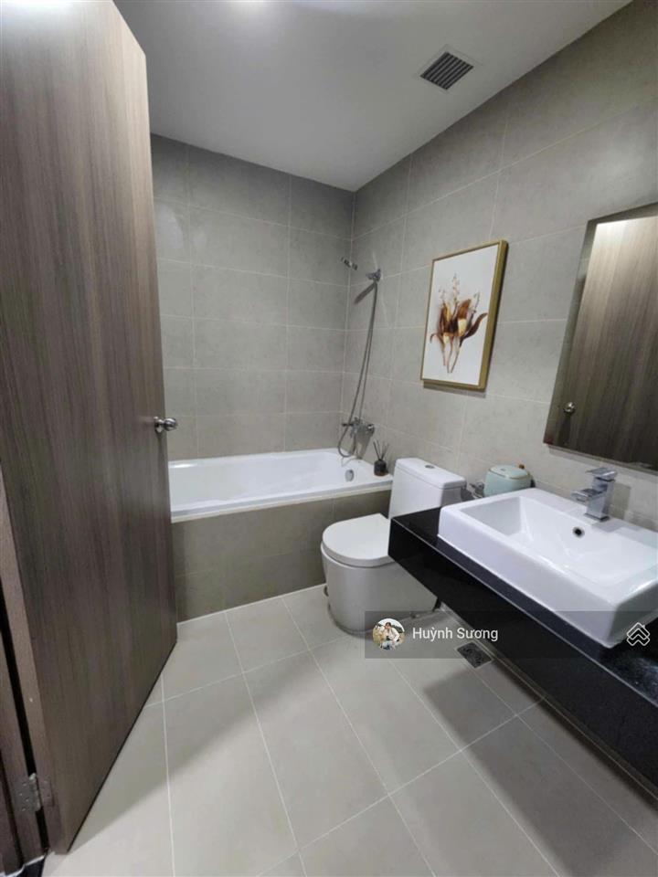 Cho thuê lucky palace căn 2 phòng ngủ  đầy đủ nội thất 13 triệu/th