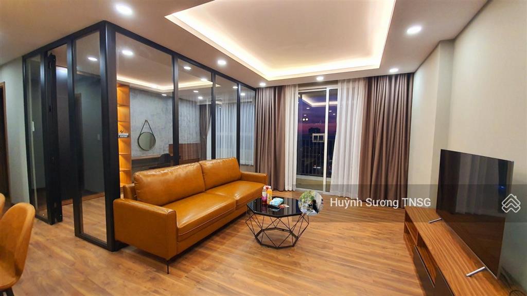 Chính chủ bán căn hộ cao cấp (sổ hồng) res green nhà đẹp, thoáng, căn góc.