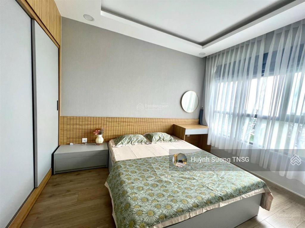 Bán gấp căn hộ quang thái, căn góc 75m2, 2pn, full nt, nhà mới