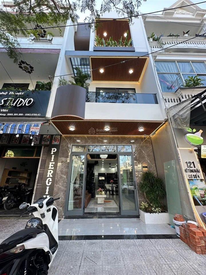 Nhà 3 tầng mt đường hồ tùng mậu nội thất cao cấp vị trí cực đẹp khu dân cư văn minh,