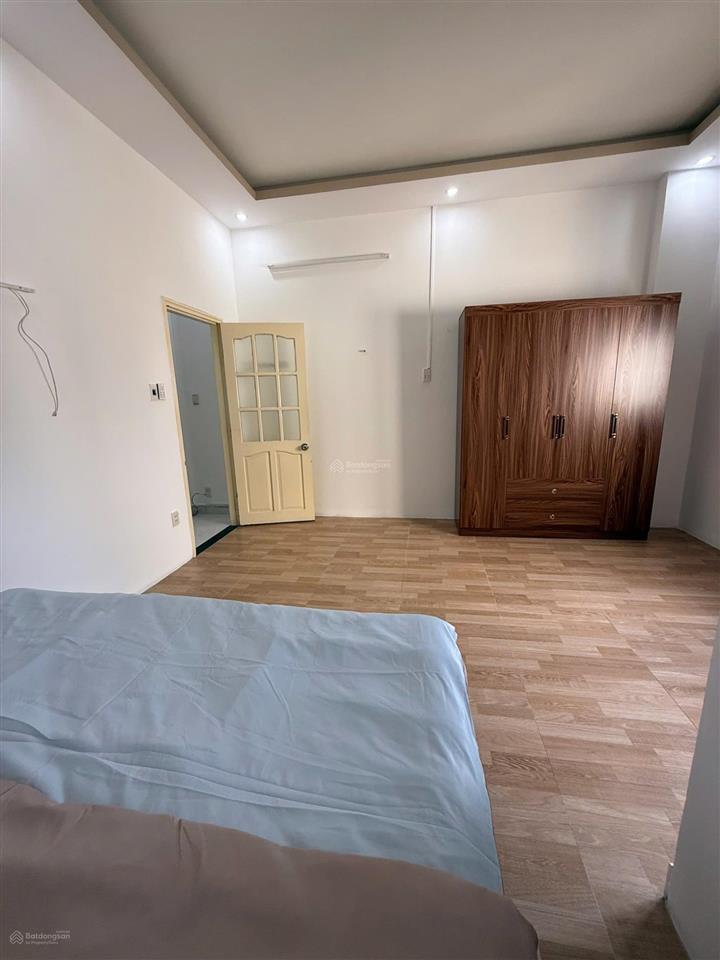 Nhà 2 tầng 2 mê đường nhánh trần xuân lê . thanh khê
 đường 3m7 vỉa hè 2m5