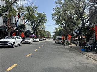 Bán nhà 2 tầng đường khúc hạo . sơn trà , gần đương hồ sĩ tân . vị trí kinh doanh sầm uất